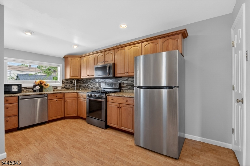 2 Lillian Terrace Woodbridge NJ 07095