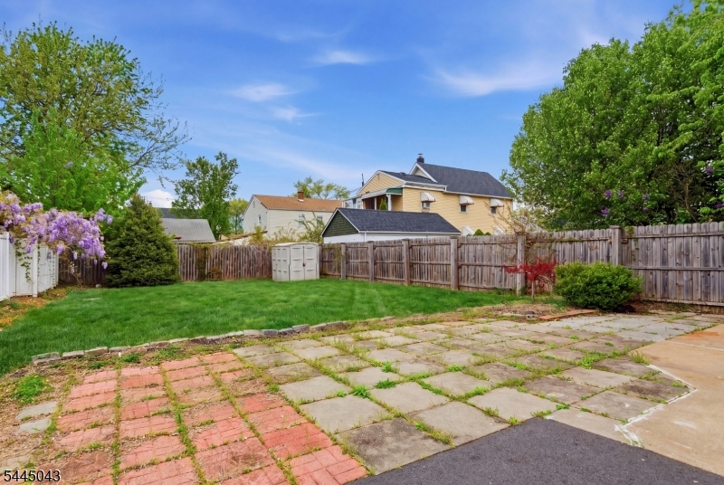 2 Lillian Terrace Woodbridge NJ 07095