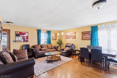 2 Oakwood Place North Brunswick NJ 08902