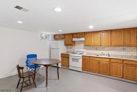 2 Oakwood Place North Brunswick NJ 08902