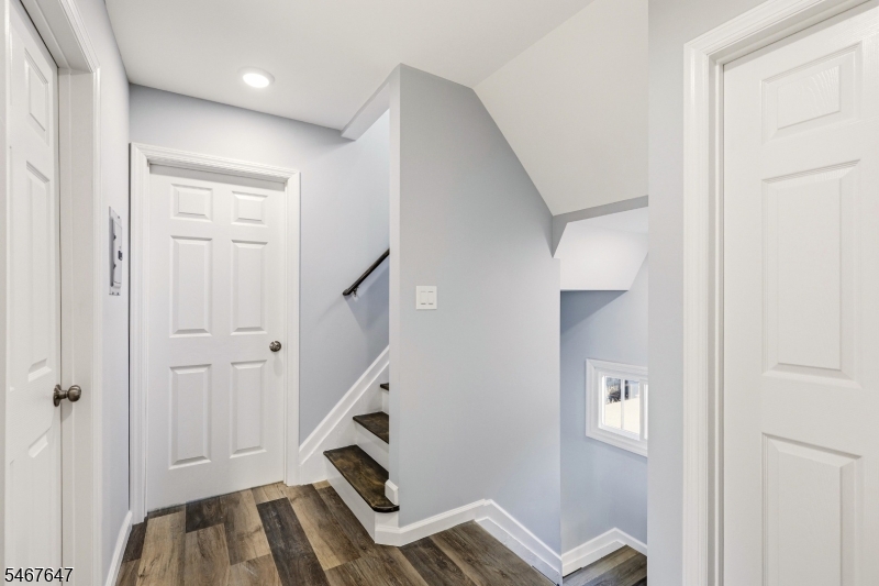 26 Crescent Avenue Newark NJ 07112