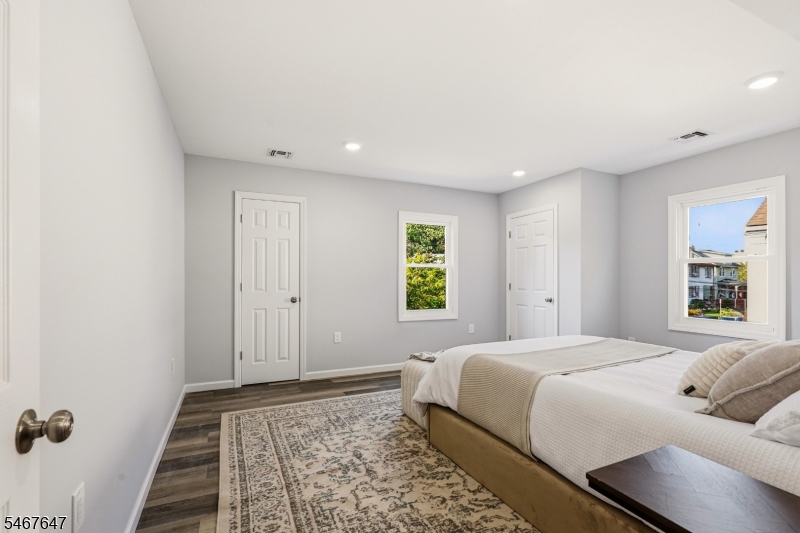 26 Crescent Avenue Newark NJ 07112