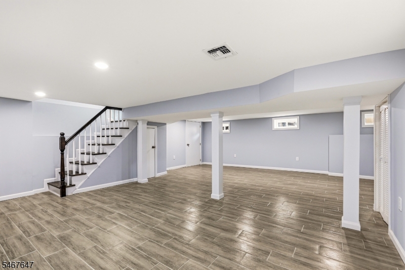 26 Crescent Avenue Newark NJ 07112