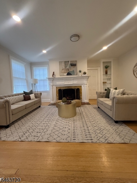 748 Livingston Road Elizabeth NJ 07208