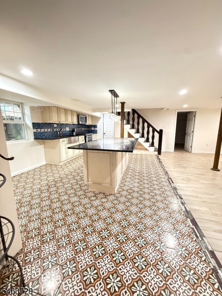 748 Livingston Road Elizabeth NJ 07208