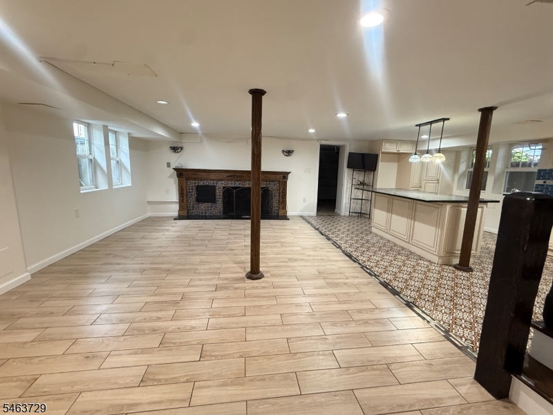 748 Livingston Road Elizabeth NJ 07208