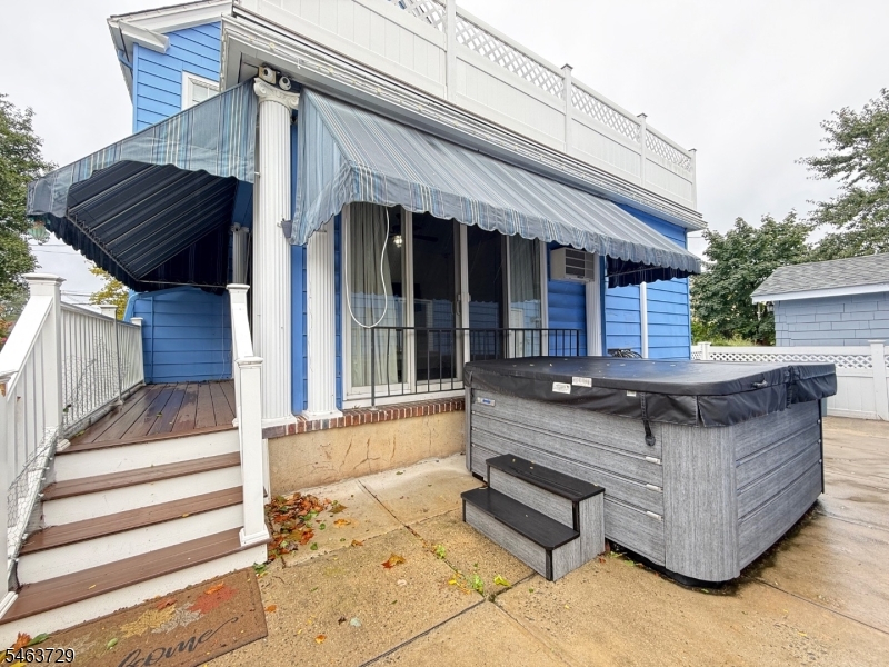 748 Livingston Road Elizabeth NJ 07208