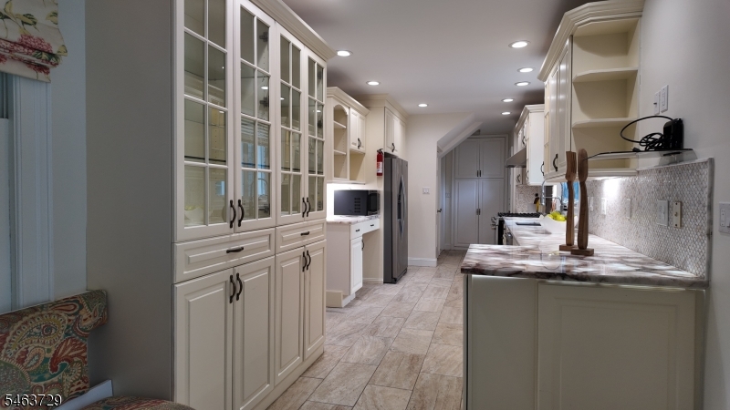 748 Livingston Road Elizabeth NJ 07208