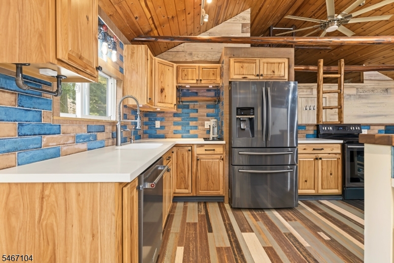 37 Maxim Drive Hopatcong NJ 07843