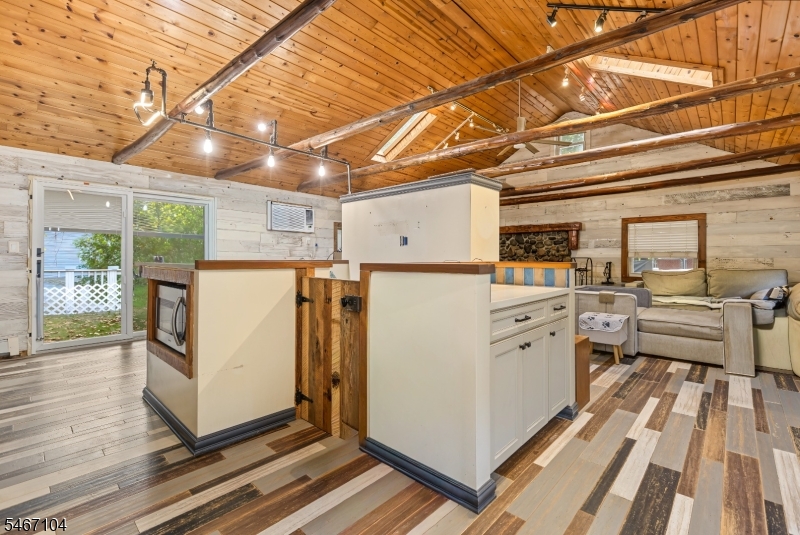 37 Maxim Drive Hopatcong NJ 07843