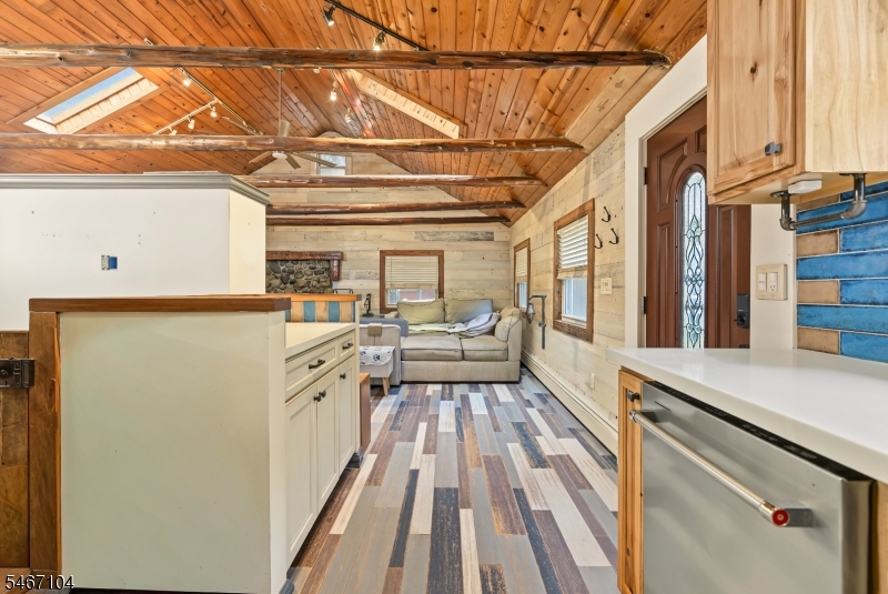 37 Maxim Drive Hopatcong NJ 07843