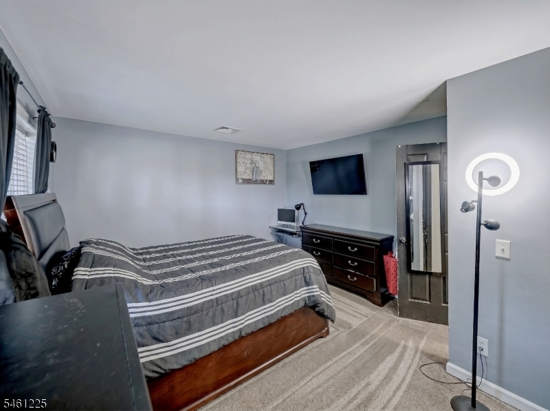 404 Lyndale Street Phillipsburg NJ 08865