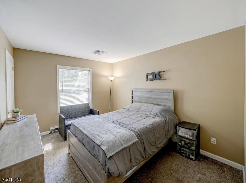 404 Lyndale Street Phillipsburg NJ 08865