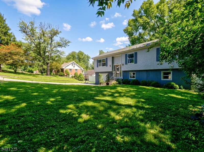 404 Lyndale Street Phillipsburg NJ 08865