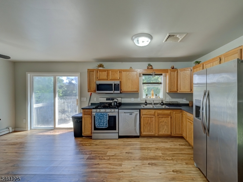 404 Lyndale Street Phillipsburg NJ 08865