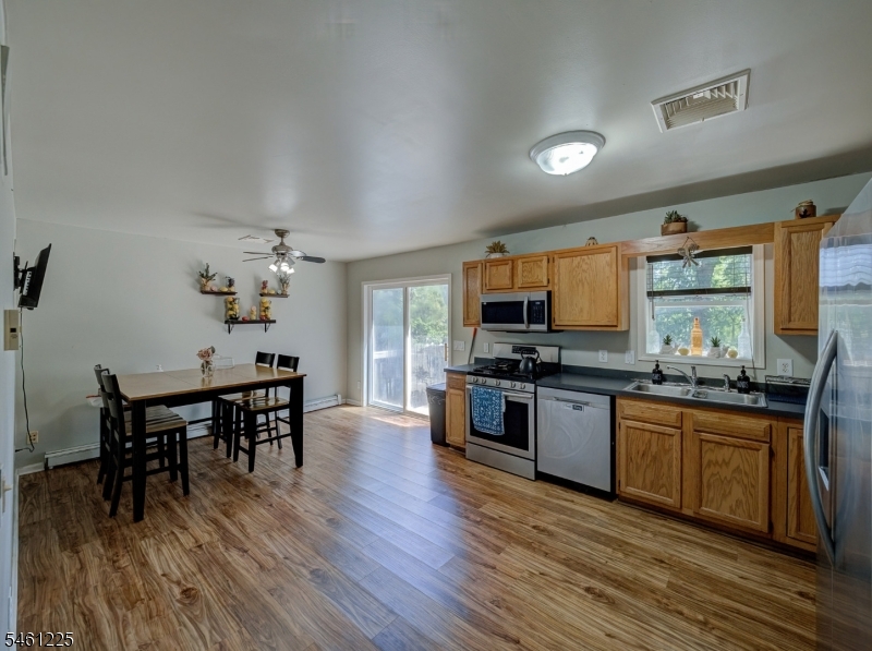 404 Lyndale Street Phillipsburg NJ 08865