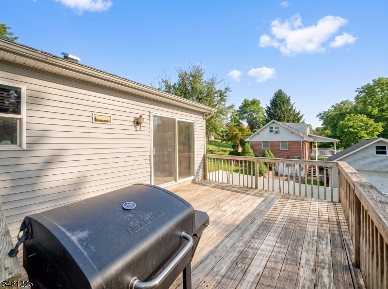 404 Lyndale Street Phillipsburg NJ 08865