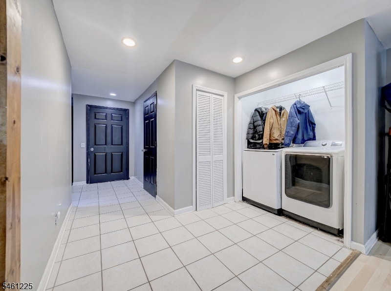 404 Lyndale Street Phillipsburg NJ 08865
