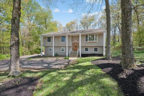 11 Knoll Drive Denville NJ 07866