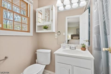 11 Knoll Drive Denville NJ 07866