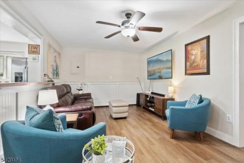 11 Knoll Drive Denville NJ 07866