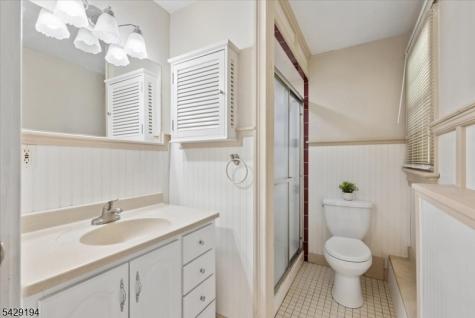 11 Knoll Drive Denville NJ 07866