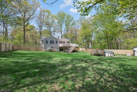 11 Knoll Drive Denville NJ 07866