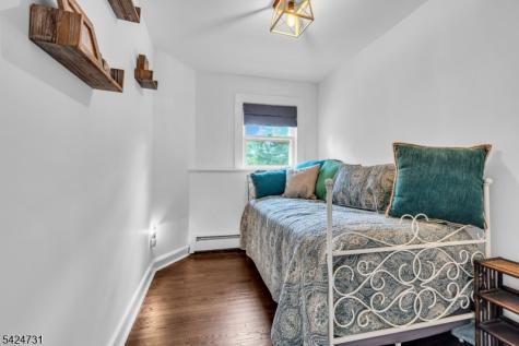 2041 Raritan Road Scotch Plains NJ 07076