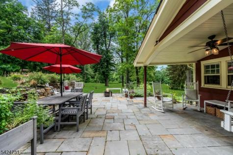 2041 Raritan Road Scotch Plains NJ 07076
