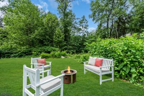 2041 Raritan Road Scotch Plains NJ 07076