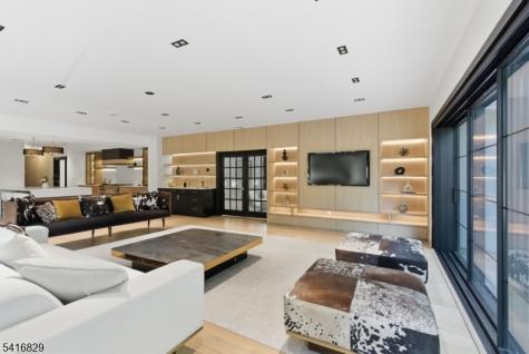 60 Brookside Drive Upper Saddle River NJ 07458