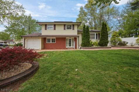 1351 Suwanee Drive North Brunswick NJ 08902