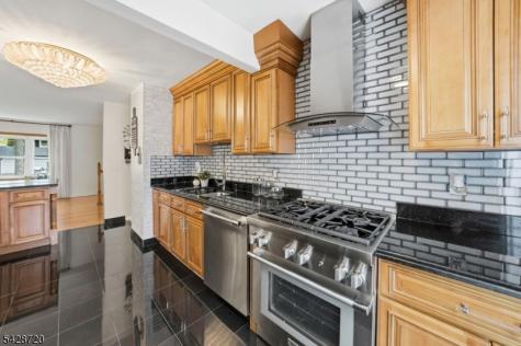 1351 Suwanee Drive North Brunswick NJ 08902