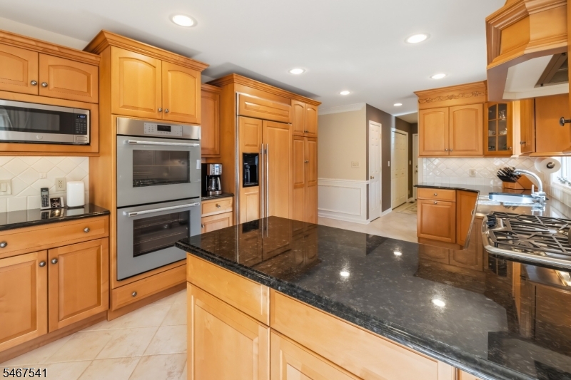 11 Ewing Drive Raritan NJ 08822
