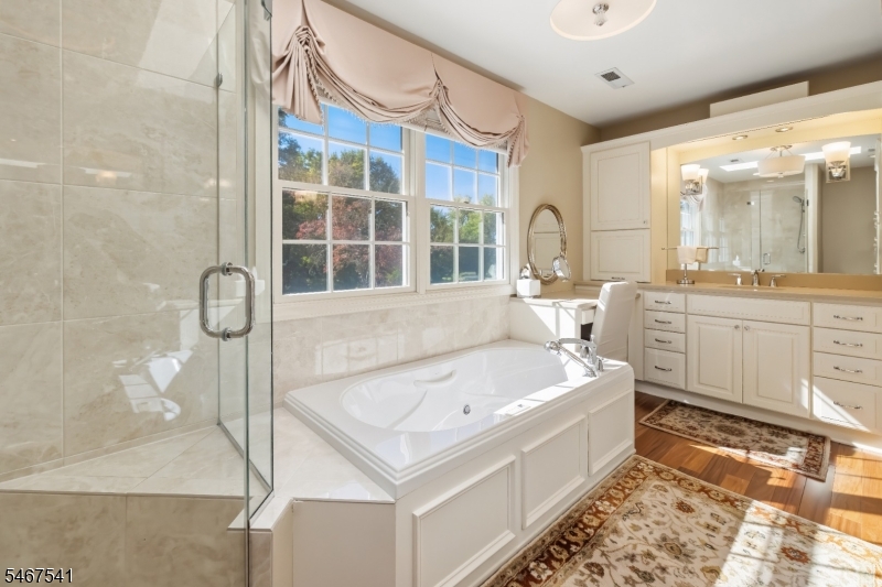 11 Ewing Drive Raritan NJ 08822