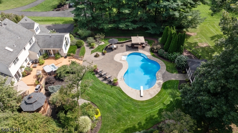 11 Ewing Drive Raritan NJ 08822