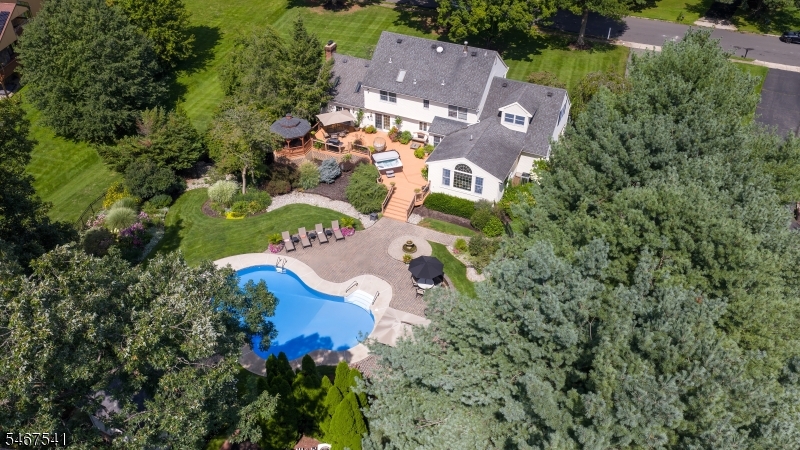 11 Ewing Drive Raritan NJ 08822
