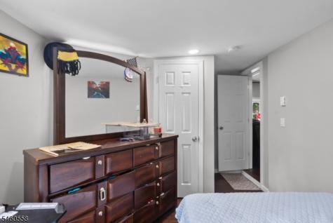 340 Lakeview Drive Hampton NJ 07860