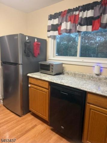 117 Vermont Trail Hopatcong NJ 07843