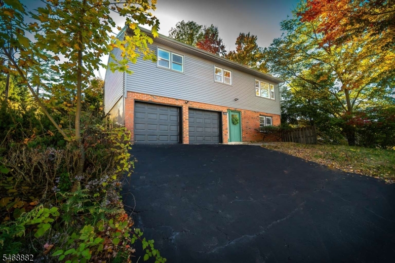 102 Brooklyn Mountain Road Hopatcong NJ 07843