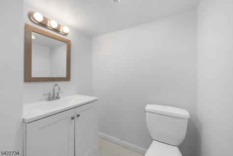 22 Cottage Lane Clifton NJ 07012