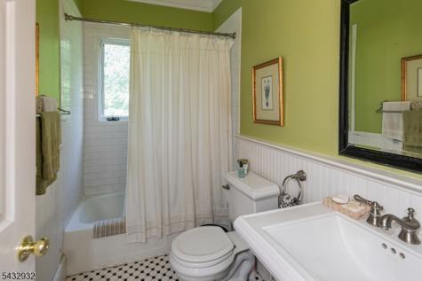 118 Worman Road Delaware NJ 08559