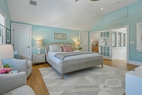 10 Mountain Terrace Montclair NJ 07043