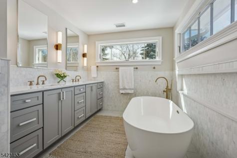 10 Mountain Terrace Montclair NJ 07043