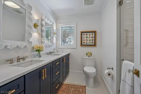 10 Mountain Terrace Montclair NJ 07043