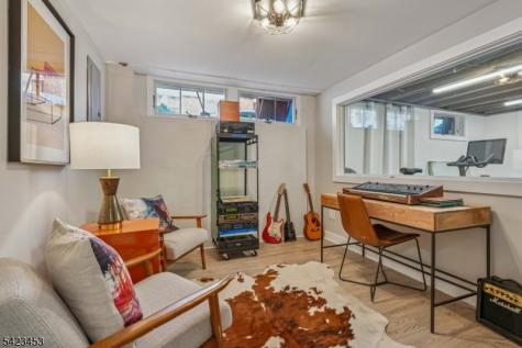 10 Mountain Terrace Montclair NJ 07043