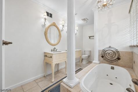 524 Lloyd Road Aberdeen NJ 07747