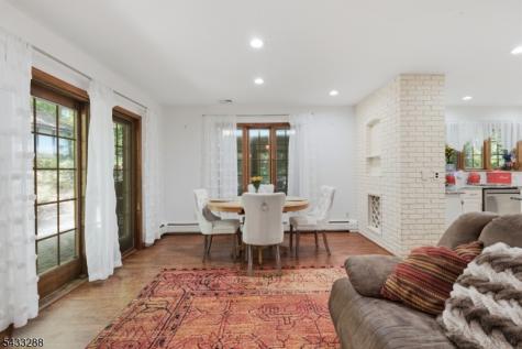 2 Carol Road Kinnelon NJ 07405