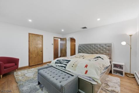 2 Carol Road Kinnelon NJ 07405