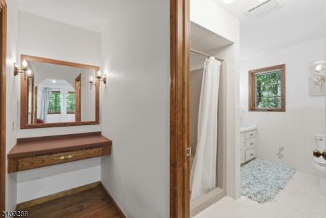 2 Carol Road Kinnelon NJ 07405